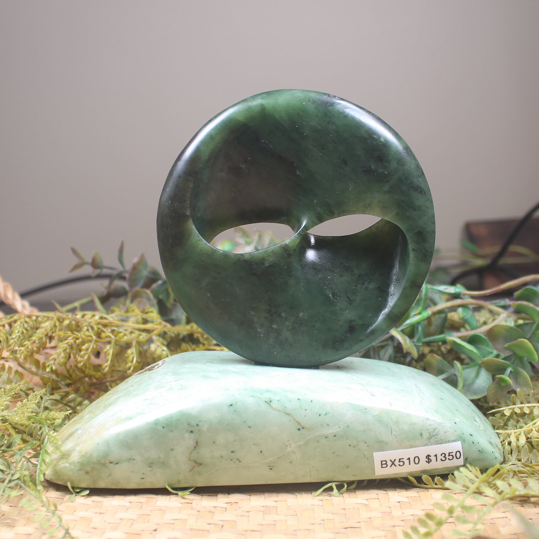 NZ Greenstone Porowhita with Twist Sculpture Rimu Pounamu