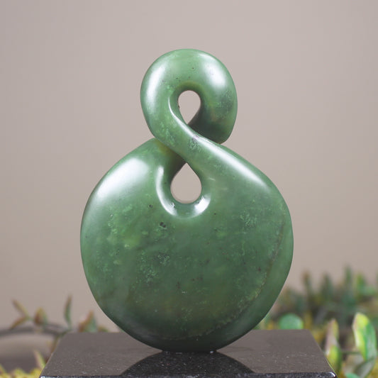 Twist Sculpture carved from Hapopo Pounamu - NZ Greenstone