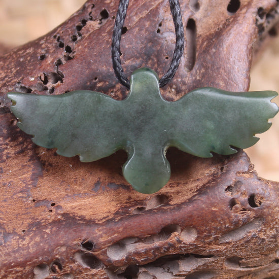 Manu or Bird Pendant carved from Kawakawa Pounamu - NZ Greenstone