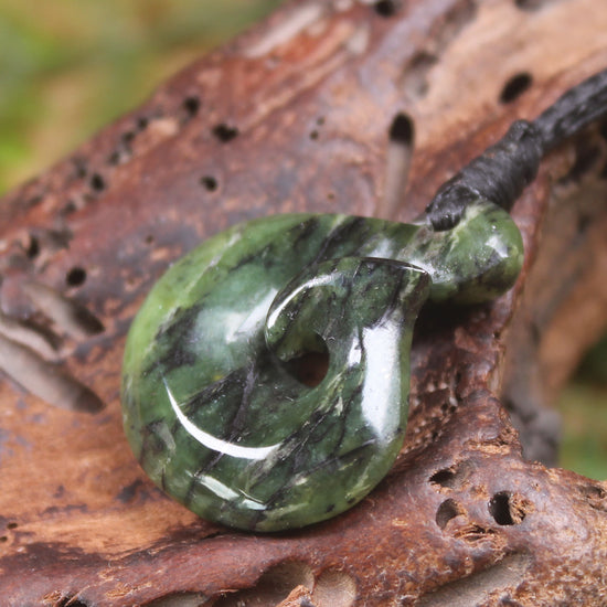 Douglas Creek pounamu hei matau pendant - NZ Greenstone
