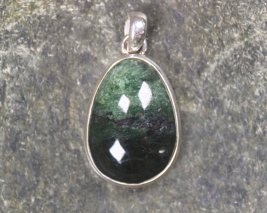 Kawakawa Pounamu pendant set in Sterling Silver - NZ Greenstone
