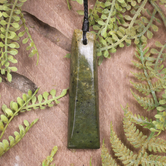 Flower Jade Pounamu Toki Pendant - NZ Greenstone