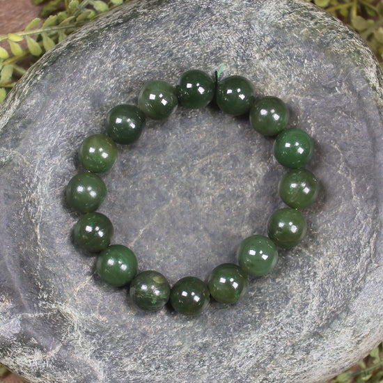 Kawakawa Pounamu beaded bracelet