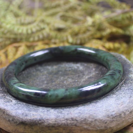 Bangle carved from Rimu Pounamu - NZ Greenstone