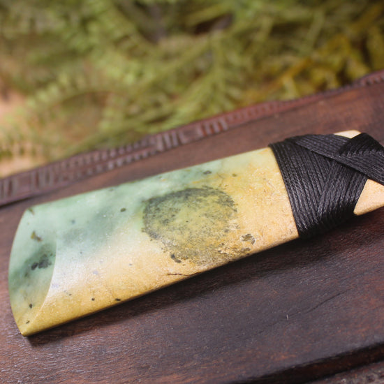 Flower Jade Pounamu Toki