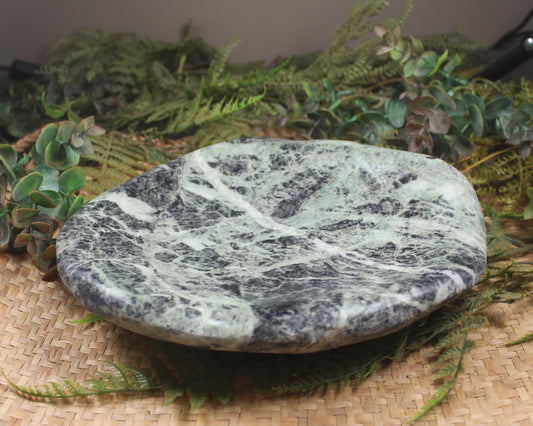 NZ Serpentine Bowl
