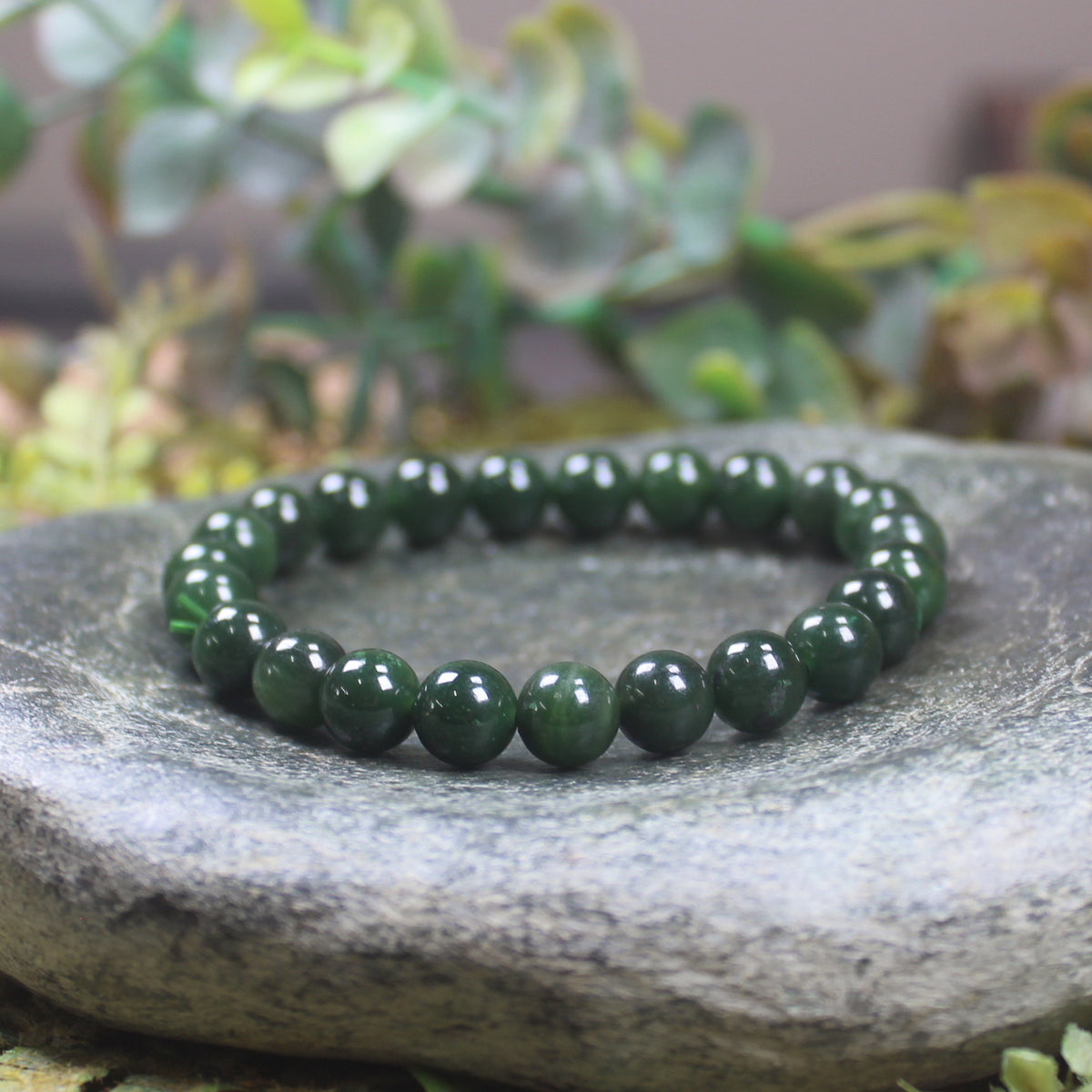 Kawakawa Pounamu beaded bracelet
