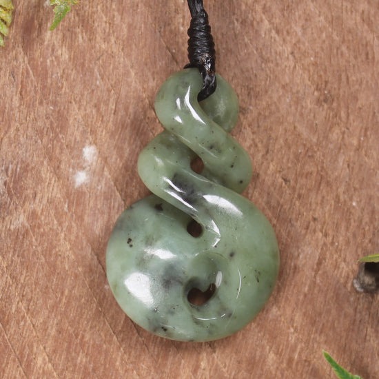 Hapopo Pounamu Twist- NZ Greenstone