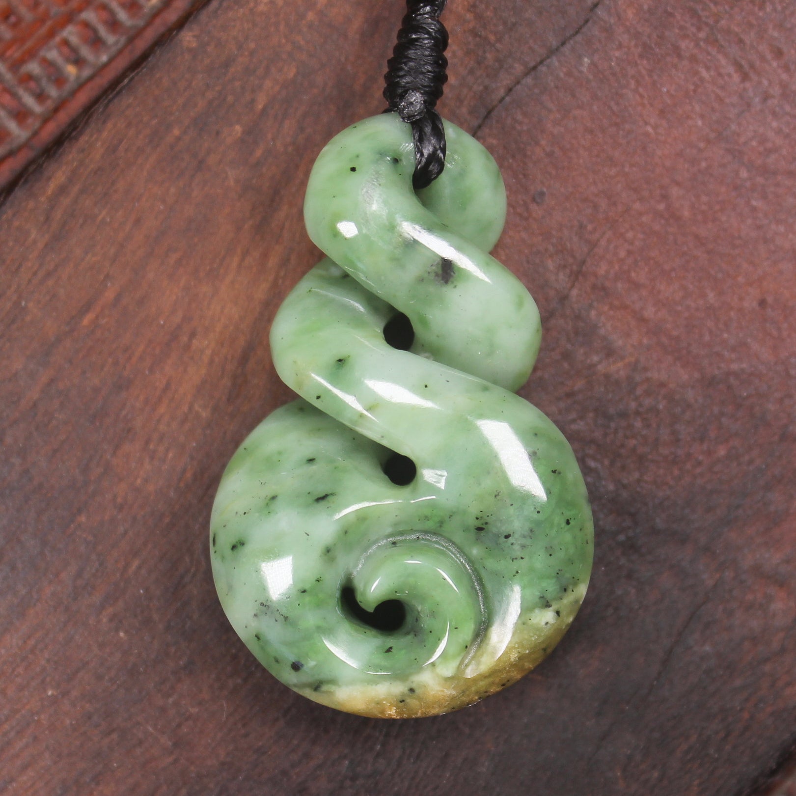 Twist or Pikorua carved from Flower Jade Pounamu - NZ Greenstone