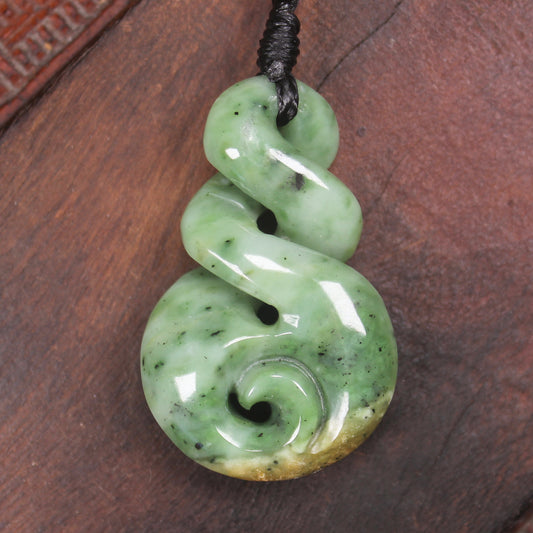 Twist or Pikorua carved from Flower Jade Pounamu - NZ Greenstone