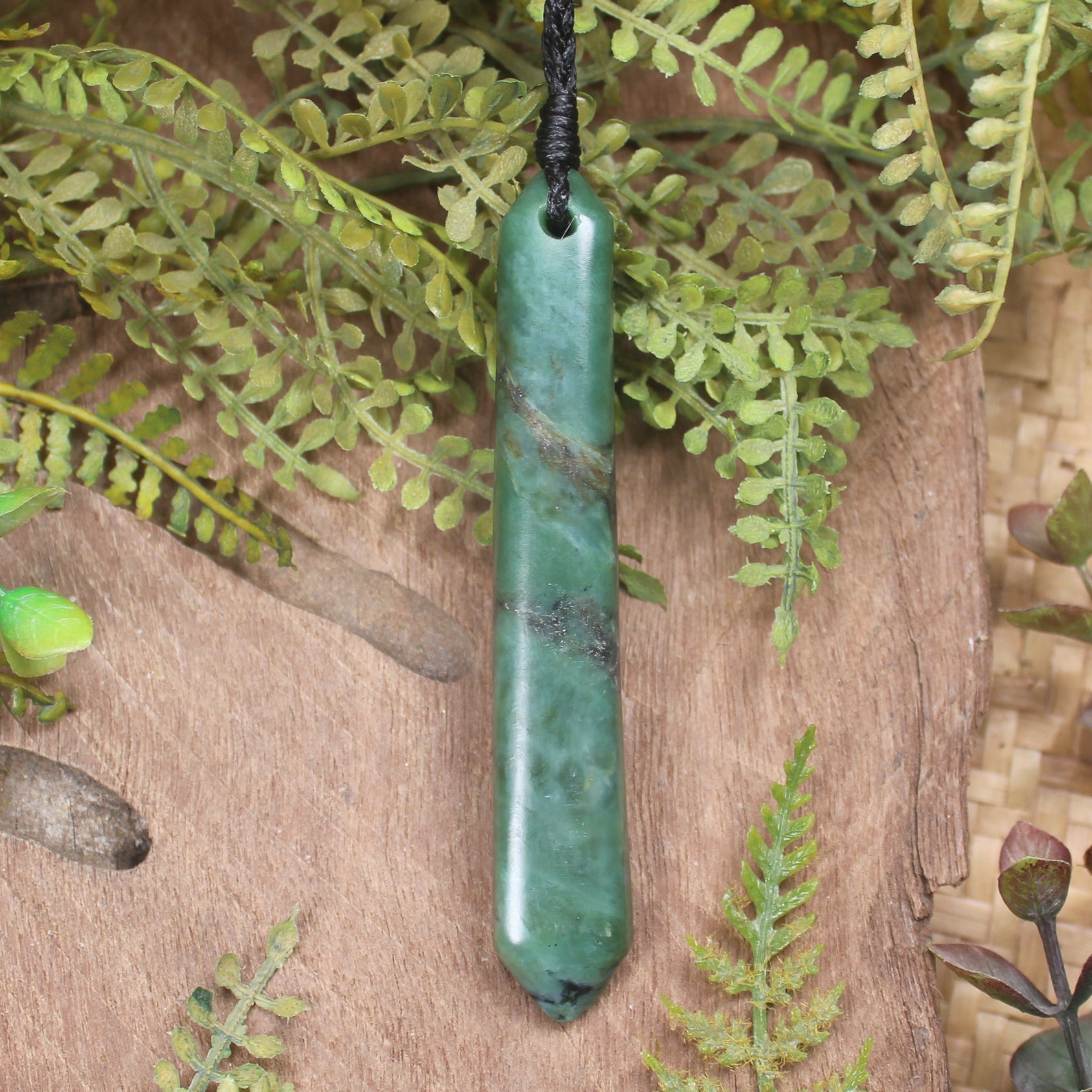 Roimata or Teardrop carved from Inanga Pounamu - NZ Greenstone