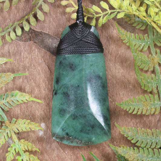 Inanga Pounamu Toki