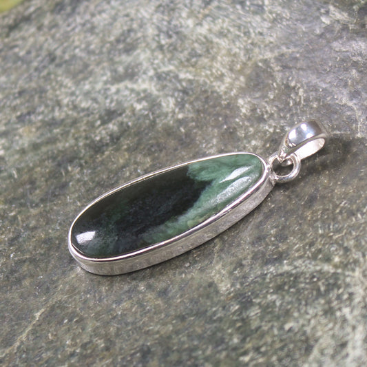 Kawakawa Pounamu pendant set in Sterling Silver - NZ Greenstone