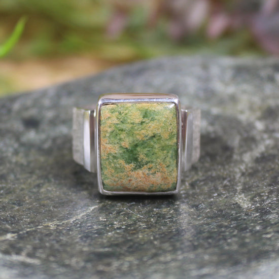 Sterling Silver Flower Jade Pounamu Ring - NZ Greenstone