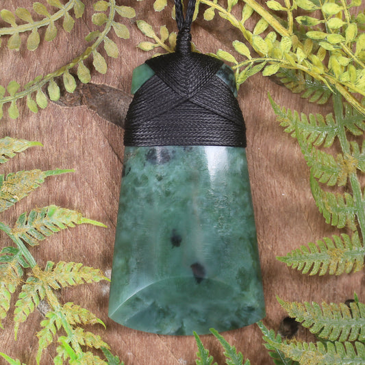 Inanga Pounamu Toki