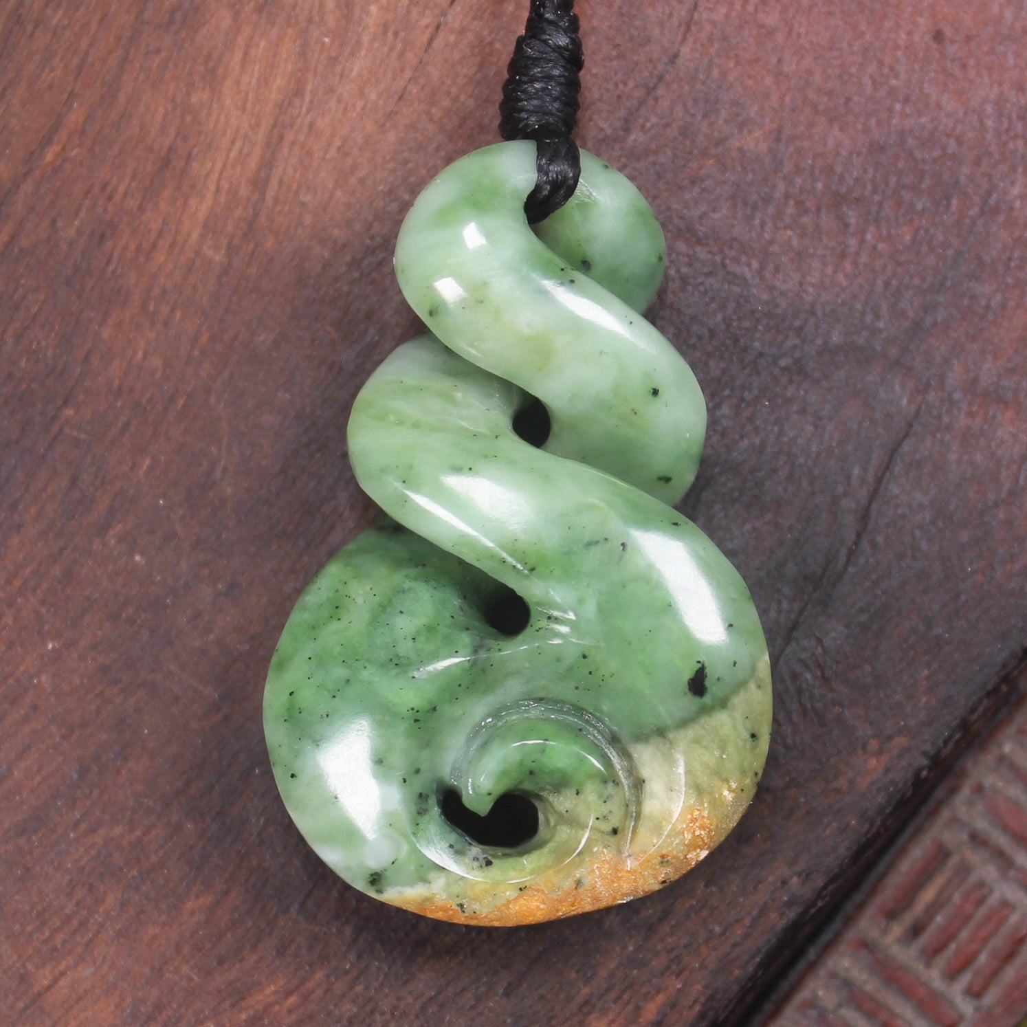Twist or Pikorua carved from Flower Jade Pounamu - NZ Greenstone