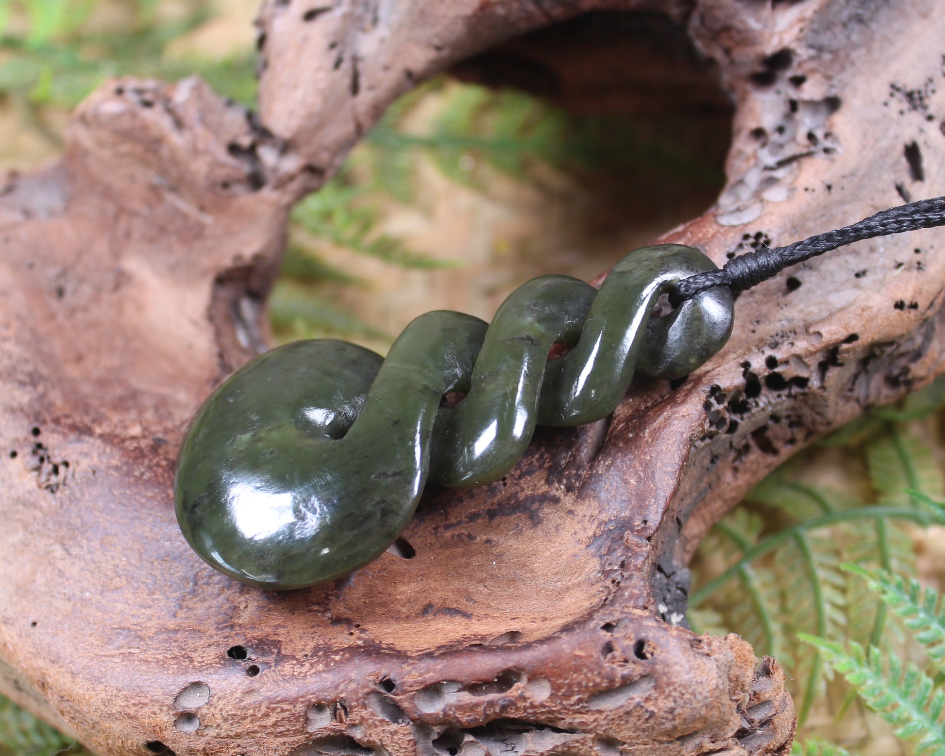 Twist carved from Rimu Pounamu - NZ Greenstone