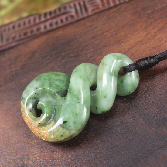 Twist or Pikorua carved from Flower Jade Pounamu - NZ Greenstone