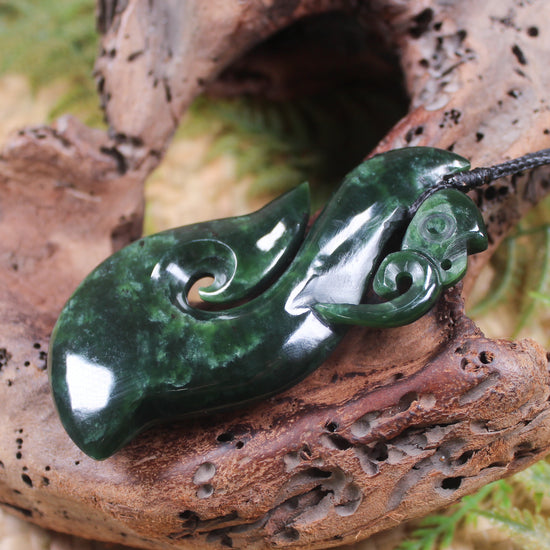 Manaia carved from Kawakawa Pounamu - NZ Greenstone