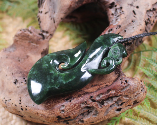 Manaia carved from Kawakawa Pounamu - NZ Greenstone