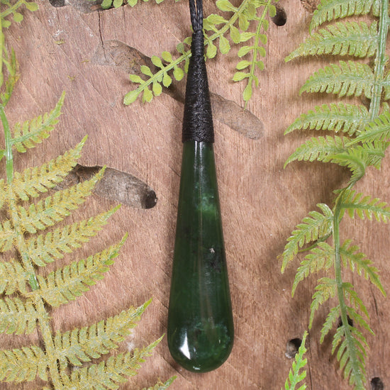 Kawakawa Pounamu Roimata Pendant - NZ Greenstone