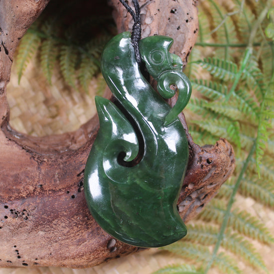 Manaia carved from Kawakawa Pounamu - NZ Greenstone