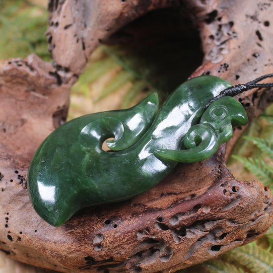 Manaia carved from Kawakawa Pounamu - NZ Greenstone