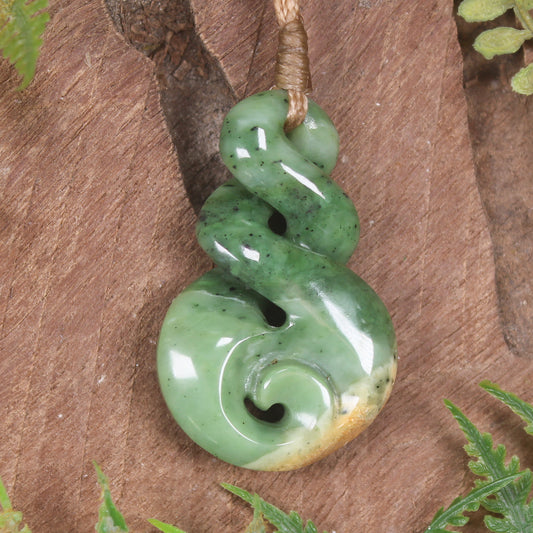 Twist or Pikorua carved from Flower Jade Pounamu - NZ Greenstone