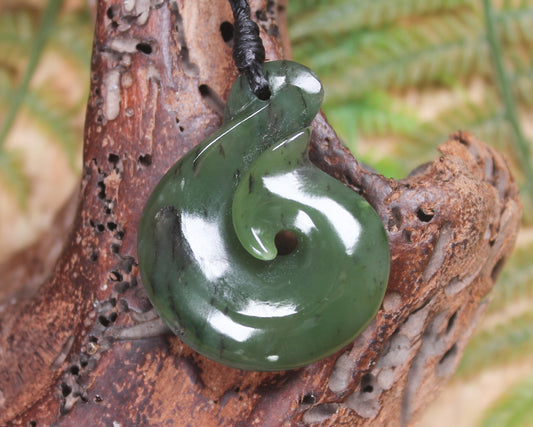 Rimu Pounamu Hei Matau Pendant