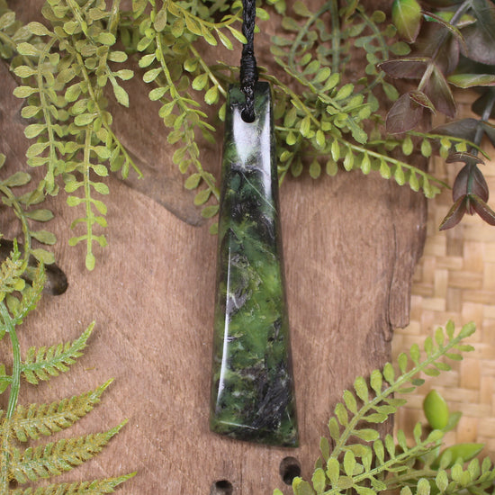 Douglas Creek Pounamu carved into a Toki Pendant - NZ Greenstone