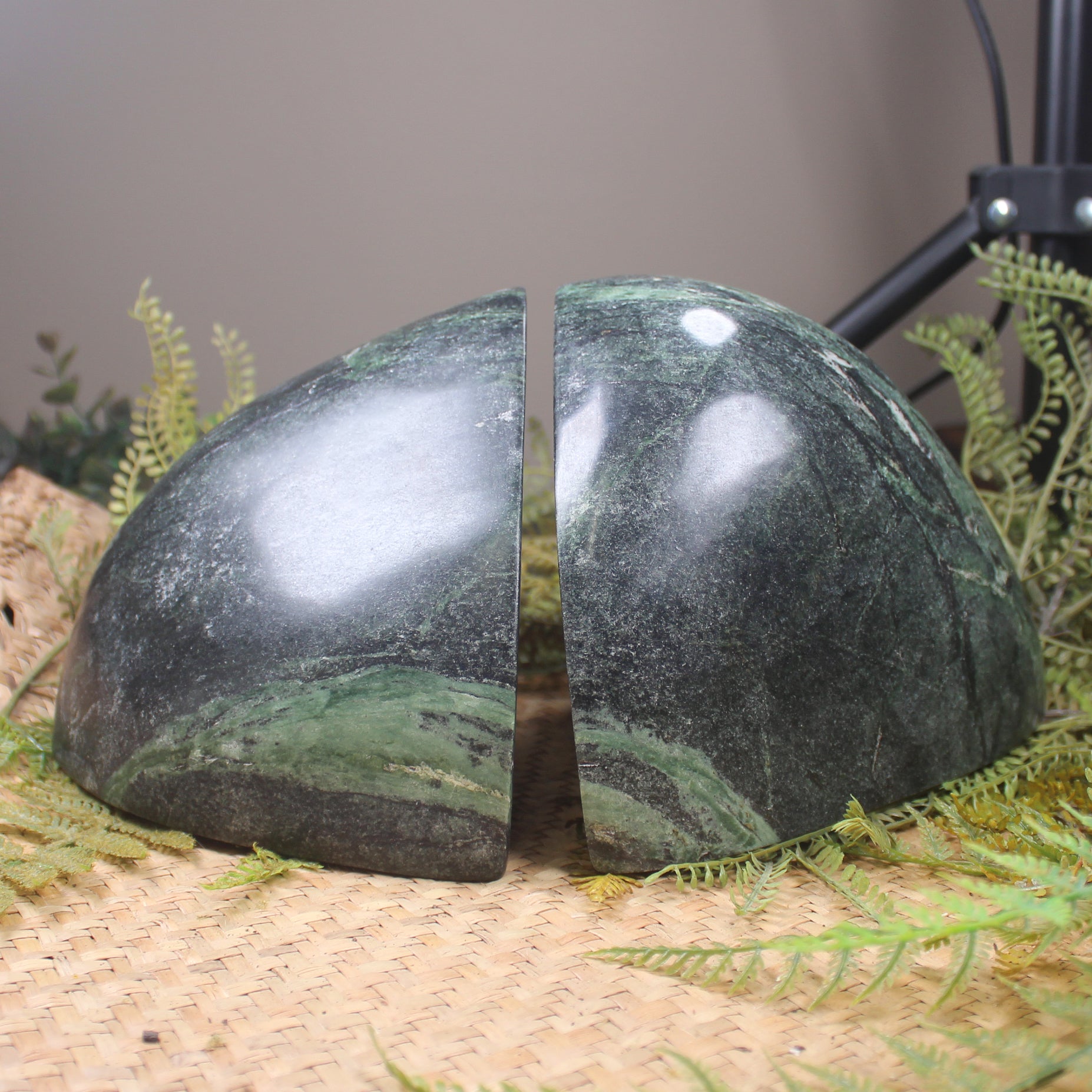 NZ Serpentine Book Ends