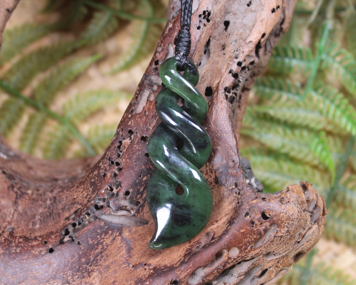 Twist carved from Rimu Pounamu - NZ Greenstone