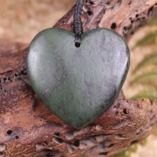 Heart carved from Hapopo Pounamu - NZ Greenstone