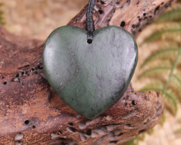 Heart carved from Hapopo Pounamu - NZ Greenstone