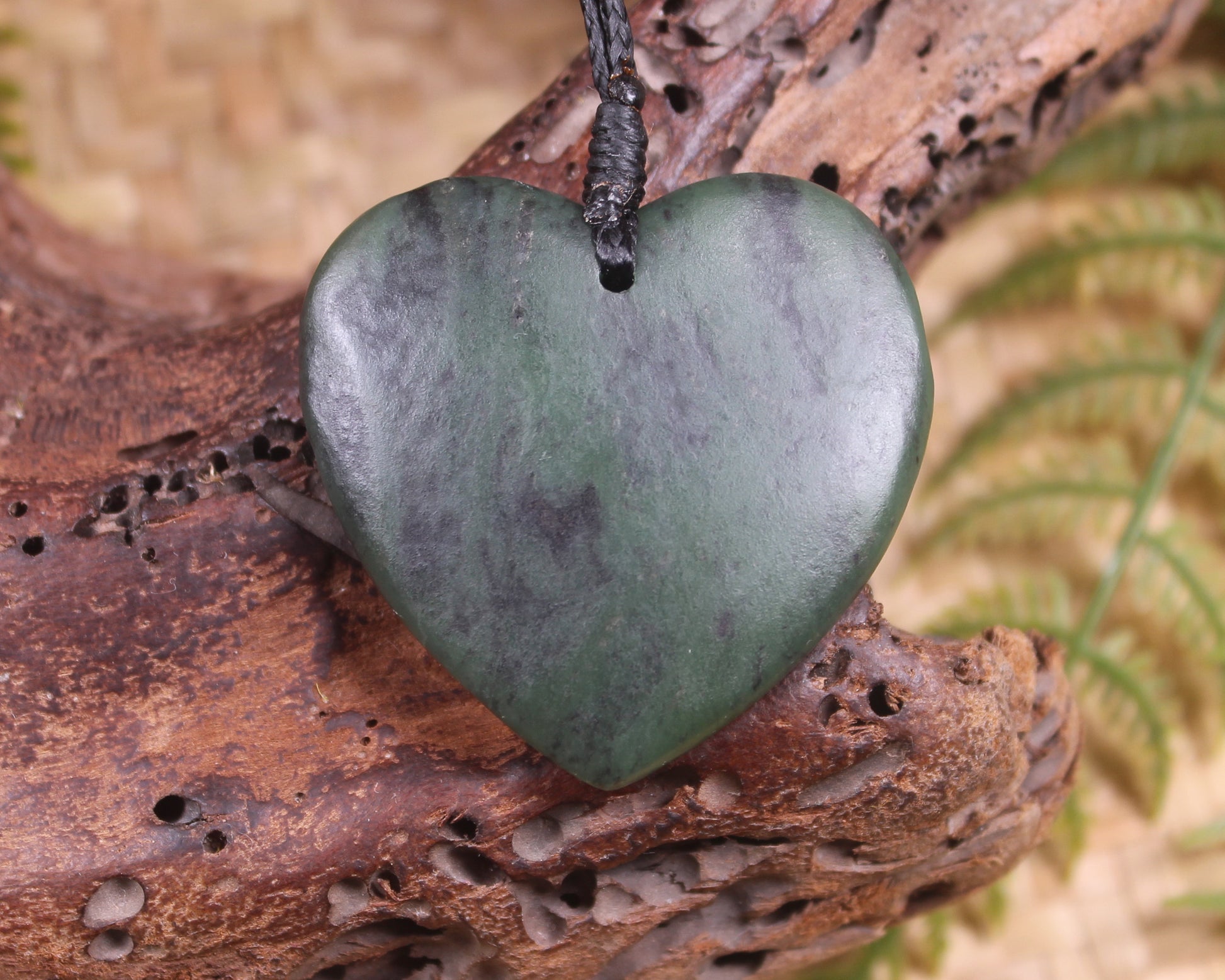 Heart carved from Hapopo Pounamu - NZ Greenstone