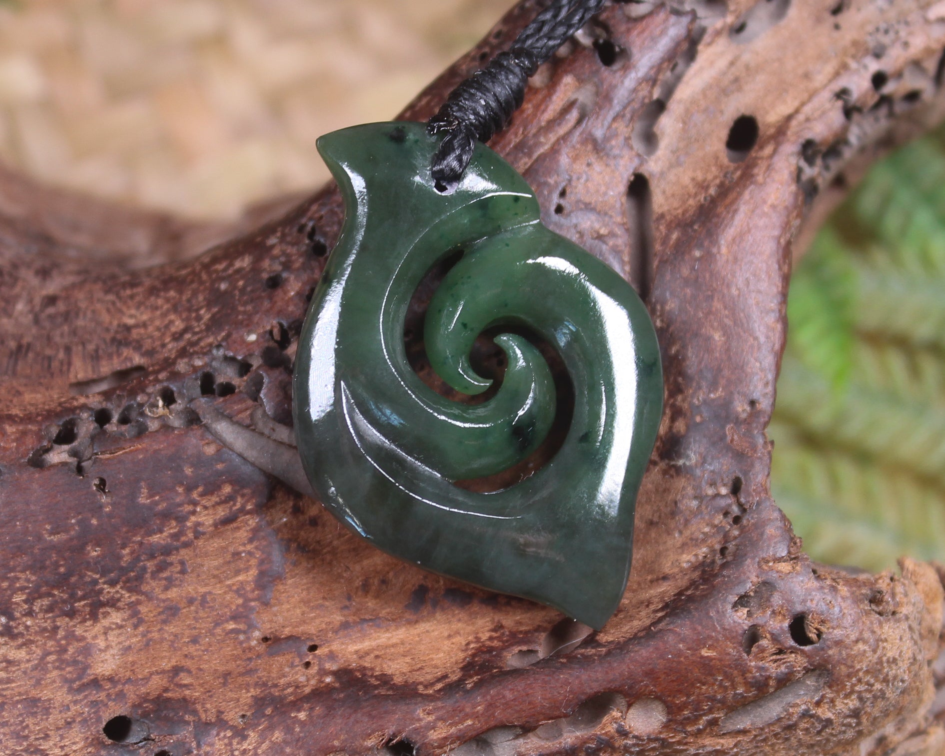 Hei Matau or Fish Hook carved from Kawakawa Pounamu - NZ Greenstone