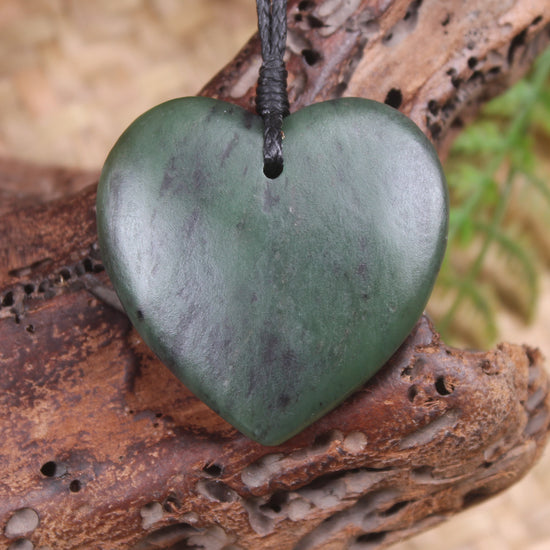 Heart carved from Hapopo Pounamu - NZ Greenstone