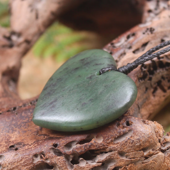 Heart carved from Hapopo Pounamu - NZ Greenstone