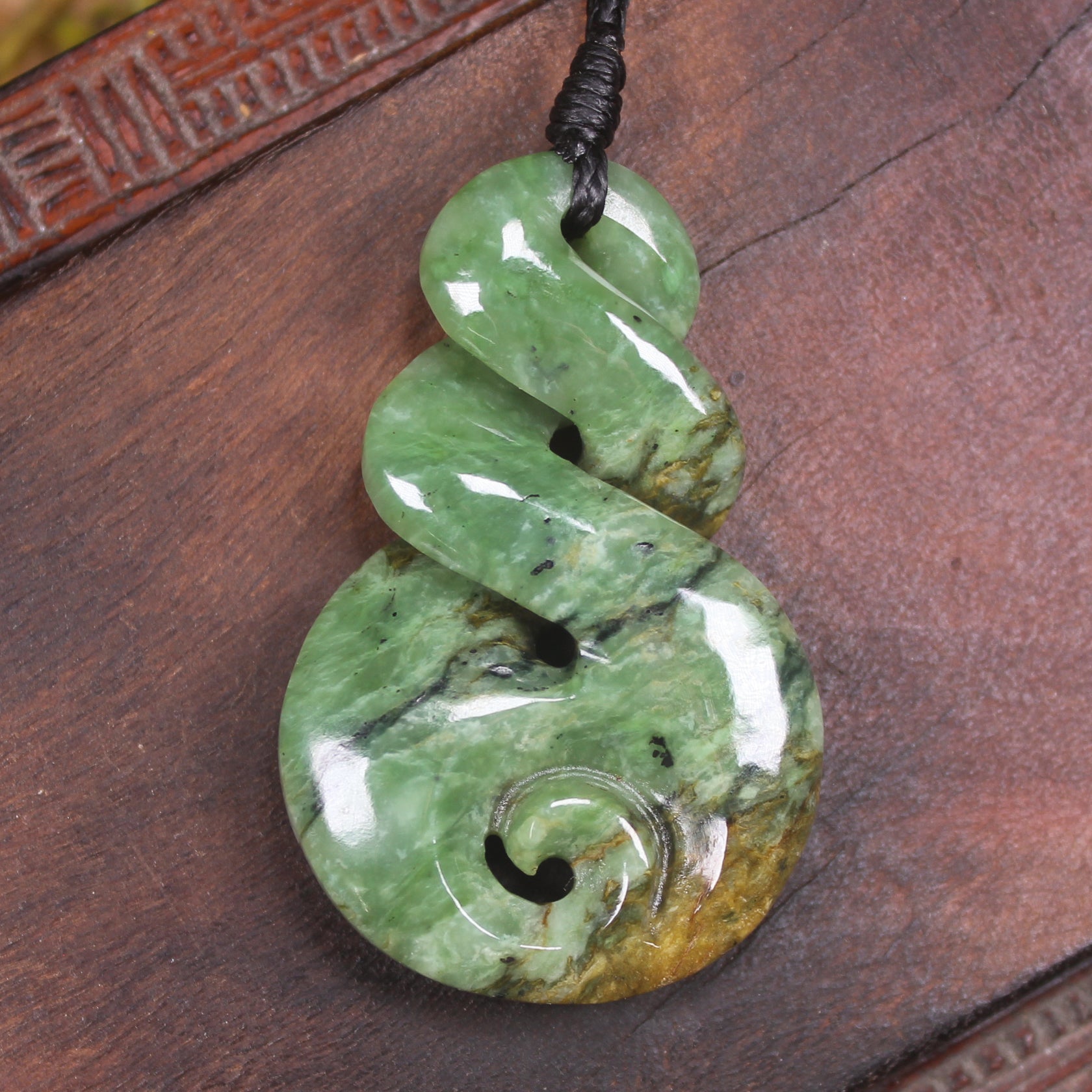Twist or Pikorua carved from Flower Jade Pounamu - NZ Greenstone