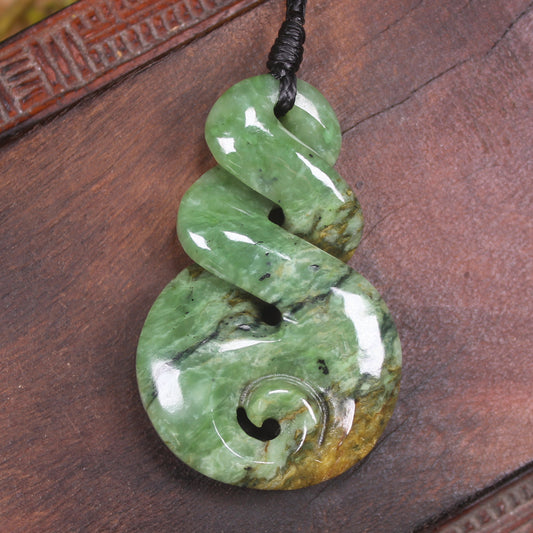 Twist or Pikorua carved from Flower Jade Pounamu - NZ Greenstone