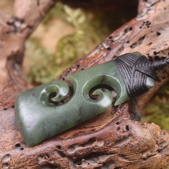 Toki or Adze with Koru carved from Hapopo Pounamu - NZ Greenstone