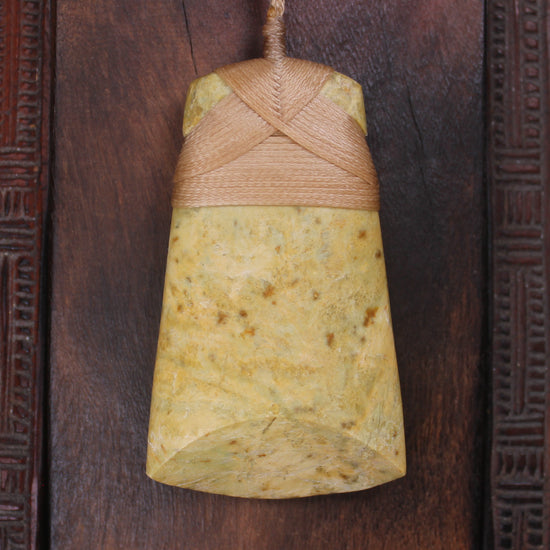 Flower Jade Pounamu Toki