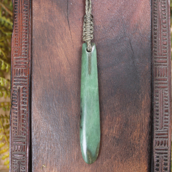 Roimata Teardrop carved from Hapopo Pounamu - NZ Greenstone