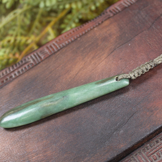 Roimata Teardrop carved from Hapopo Pounamu - NZ Greenstone