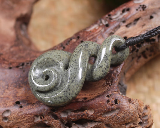 Koru Twist carved from Serpentine Pounamu - NZ Greenstone
