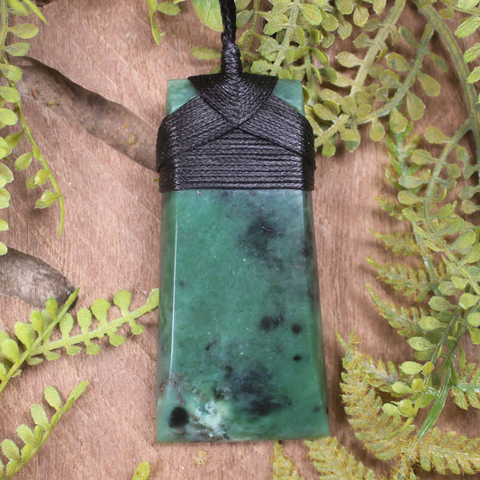 Inanga Pounamu Toki