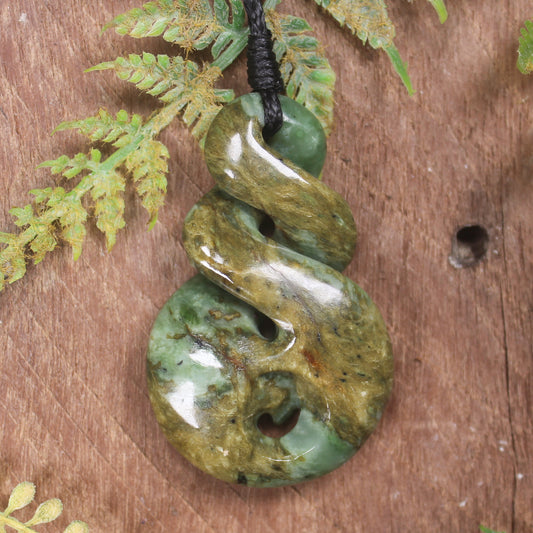 Twist or Pikorua carved from Flower Jade Pounamu - NZ Greenstone