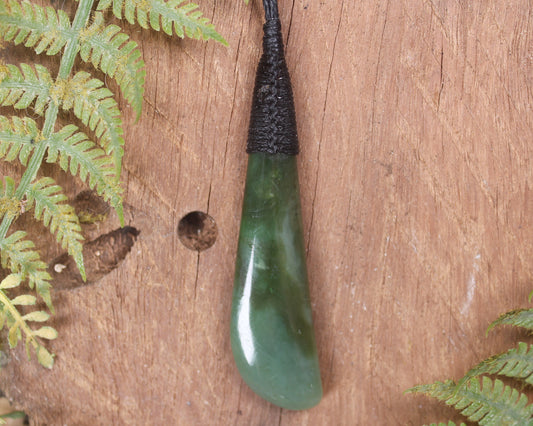 Roimata Teardrop carved from Hapopo Pounamu - NZ Greenstone