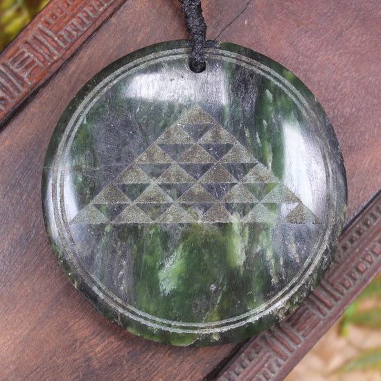 Porowhita carved from Rimu Pounamu - NZ Greenstone