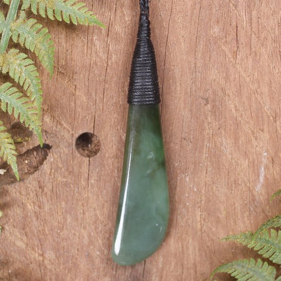 Roimata Teardrop carved from Hapopo Pounamu - NZ Greenstone
